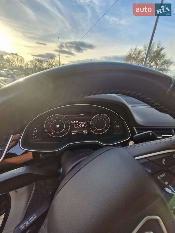 Внедорожник / Кроссовер Audi Q7 2018 в Киеве