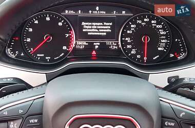 Позашляховик / Кросовер Audi Q7 2019 в 