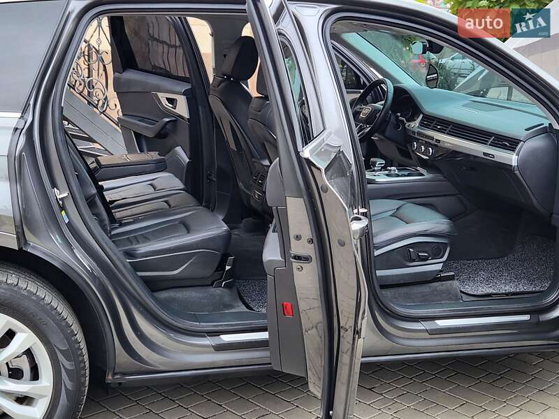 Внедорожник / Кроссовер Audi Q7 2019 в Виннице