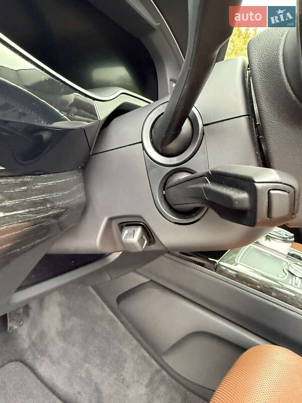 Позашляховик / Кросовер Audi Q7 2016 в Дніпрі