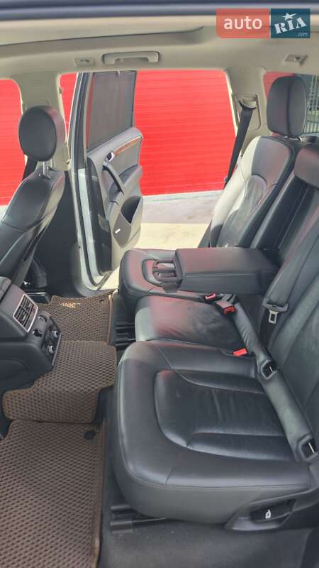Позашляховик / Кросовер Audi Q7 2014 в Одесі