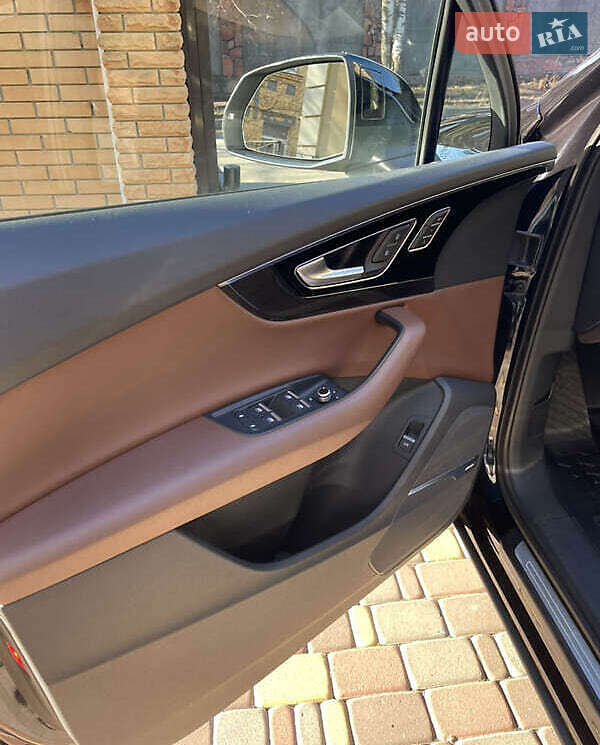 Внедорожник / Кроссовер Audi Q7 2017 в Киеве фото 29 Внедорожник / Кроссовер Audi Q7 2017 в Киеве