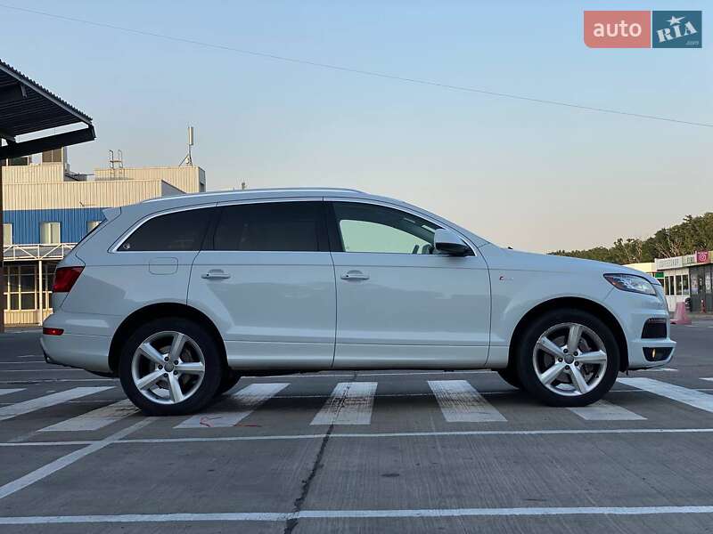 Позашляховик / Кросовер Audi Q7 2013 в Києві фото 9 Позашляховик / Кросовер Audi Q7 2013 в Києві