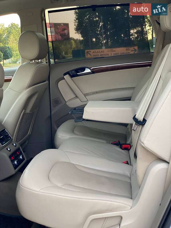Позашляховик / Кросовер Audi Q7 2013 в Києві фото 53 Позашляховик / Кросовер Audi Q7 2013 в Києві