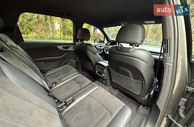 Внедорожник / Кроссовер Audi Q7 2019 в 