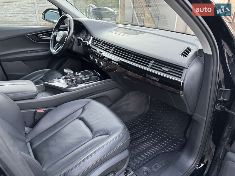 Внедорожник / Кроссовер Audi Q7 2017 в Львове фото 17 Внедорожник / Кроссовер Audi Q7 2017 в Львове