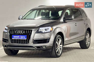 Позашляховик / Кросовер Audi Q7 2013 в Києві