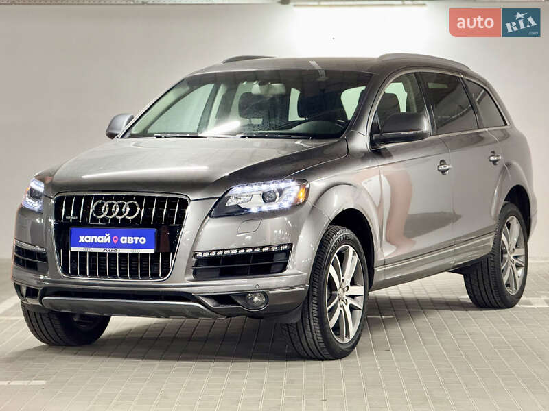Позашляховик / Кросовер Audi Q7 2013 в Києві