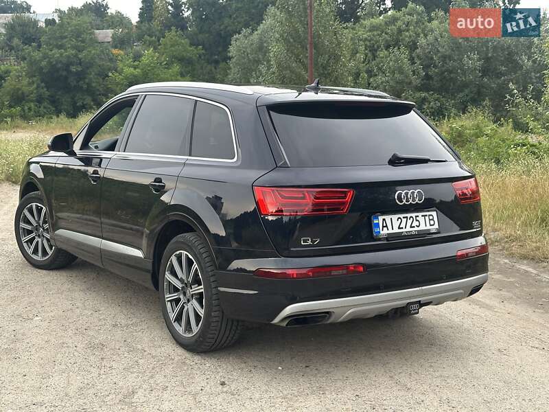 Позашляховик / Кросовер Audi Q7 2016 в Києві фото 2 Позашляховик / Кросовер Audi Q7 2016 в Києві