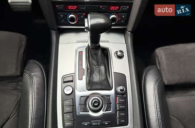 Позашляховик / Кросовер Audi Q7 2012 в 