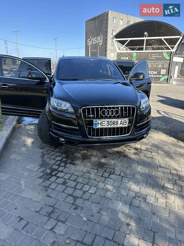 Audi Q7 2010 Audi Q7 2010