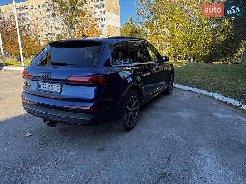 Внедорожник / Кроссовер Audi Q7 2021 в Львове
