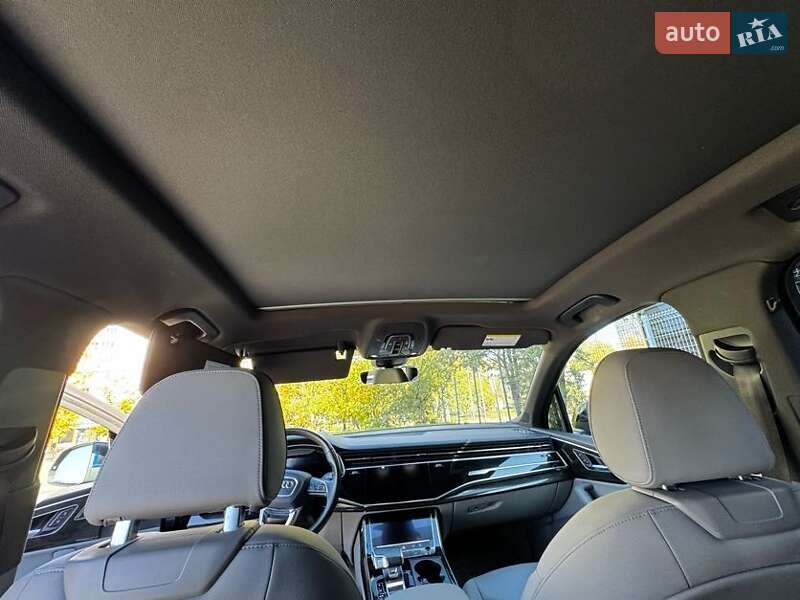 Внедорожник / Кроссовер Audi Q7 2021 в Львове