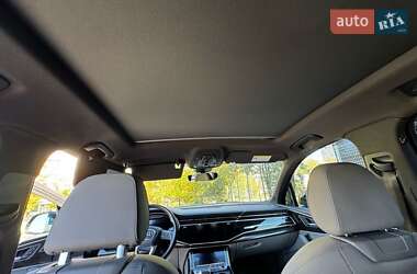 Внедорожник / Кроссовер Audi Q7 2021 в 