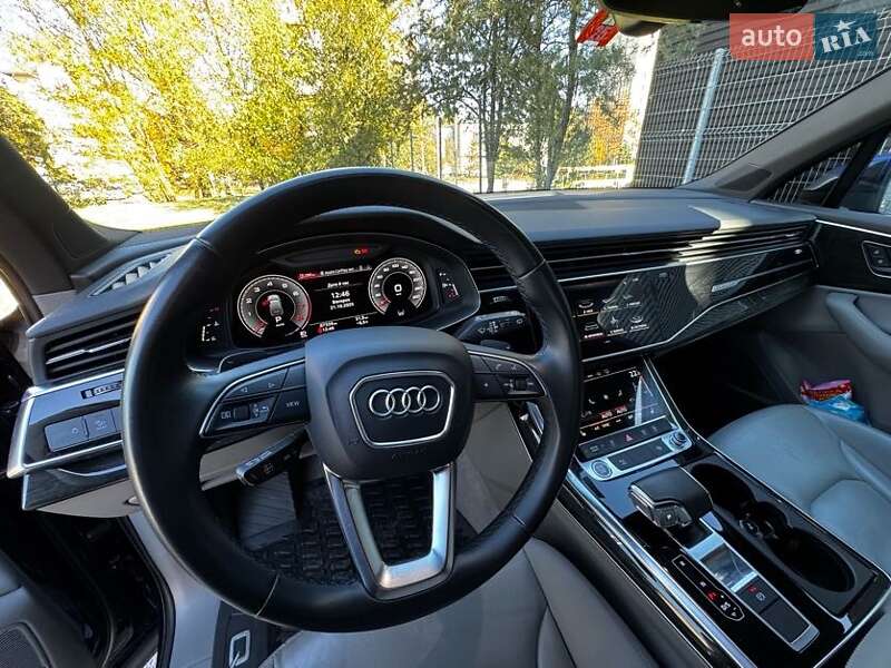 Внедорожник / Кроссовер Audi Q7 2021 в Львове
