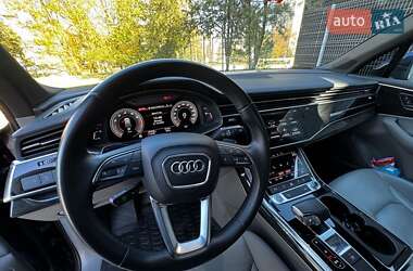 Внедорожник / Кроссовер Audi Q7 2021 в 