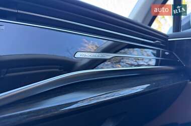 Внедорожник / Кроссовер Audi Q7 2021 в 