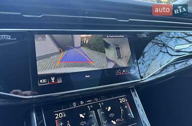 Внедорожник / Кроссовер Audi Q7 2021 в 