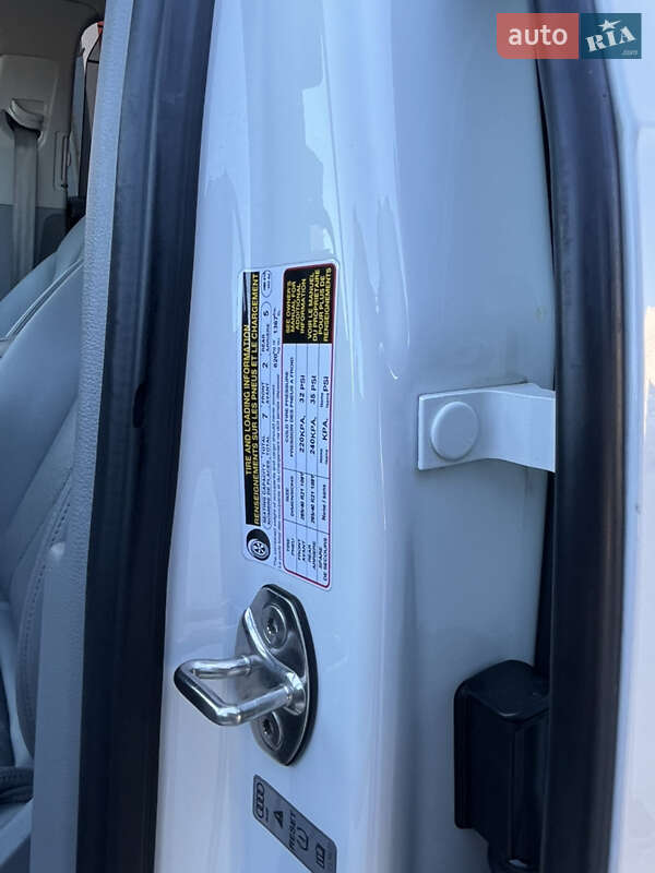 Позашляховик / Кросовер Audi Q7 2016 в Львові фото 22 Позашляховик / Кросовер Audi Q7 2016 в Львові