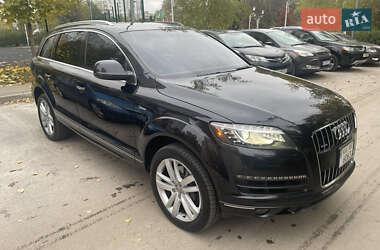 Позашляховик / Кросовер Audi Q7 2014 в Києві