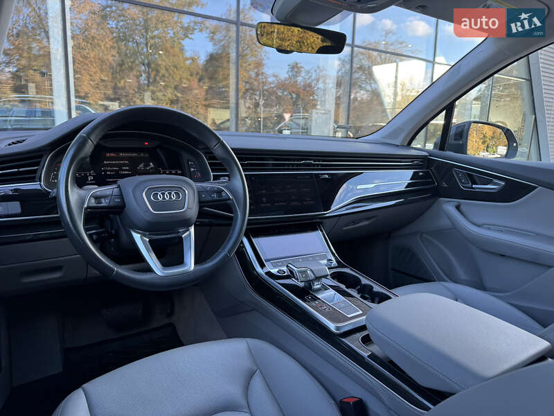 Внедорожник / Кроссовер Audi Q7 2021 в Львове