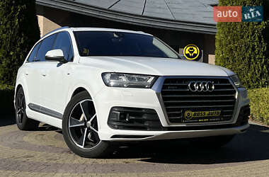Позашляховик / Кросовер Audi Q7 2017 в Львові