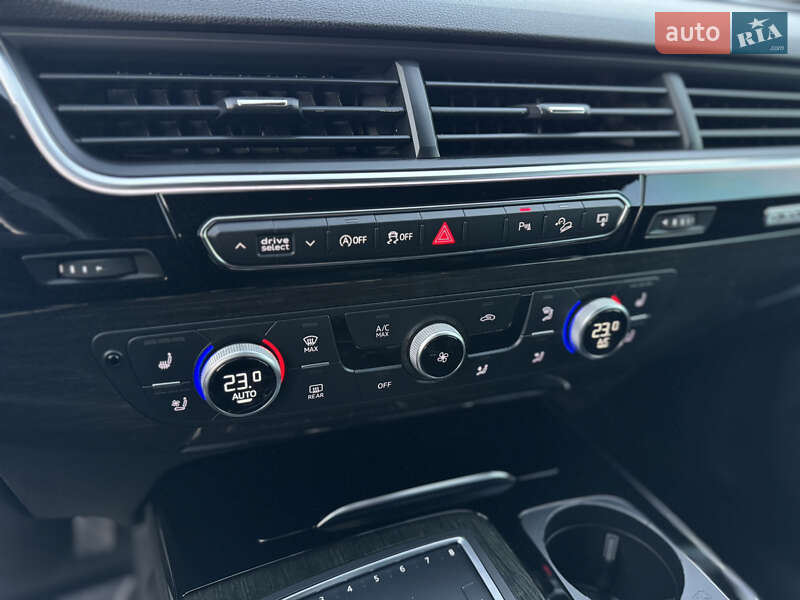 Внедорожник / Кроссовер Audi Q7 2017 в Дубно фото 48 Внедорожник / Кроссовер Audi Q7 2017 в Дубно