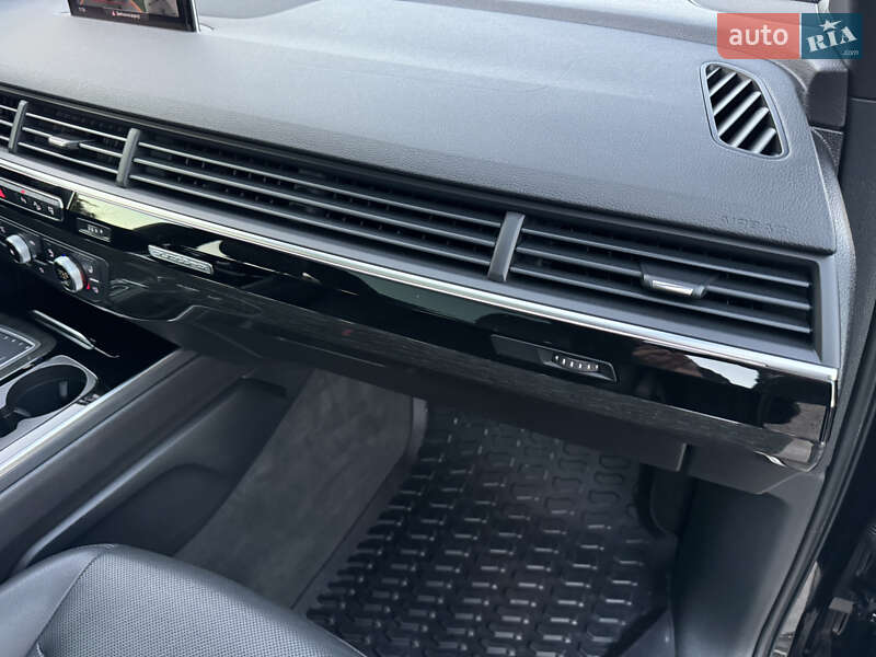 Внедорожник / Кроссовер Audi Q7 2017 в Дубно фото 74 Внедорожник / Кроссовер Audi Q7 2017 в Дубно