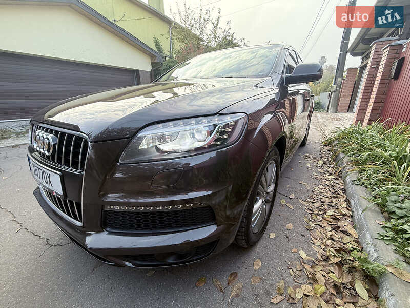 Внедорожник / Кроссовер Audi Q7 2012 в Киеве