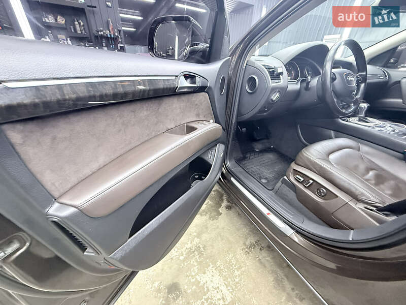 Внедорожник / Кроссовер Audi Q7 2012 в Киеве