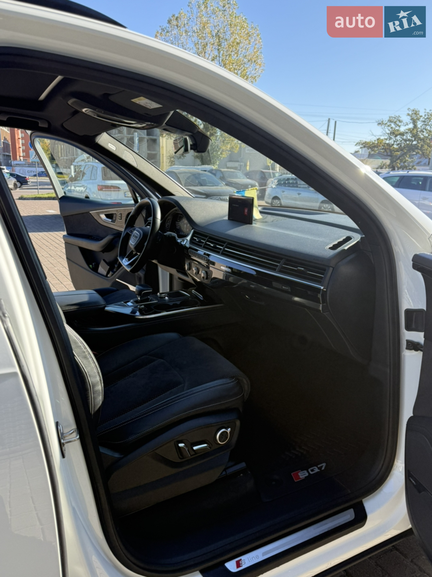 2017 Audi Q7 - мініатюра 16