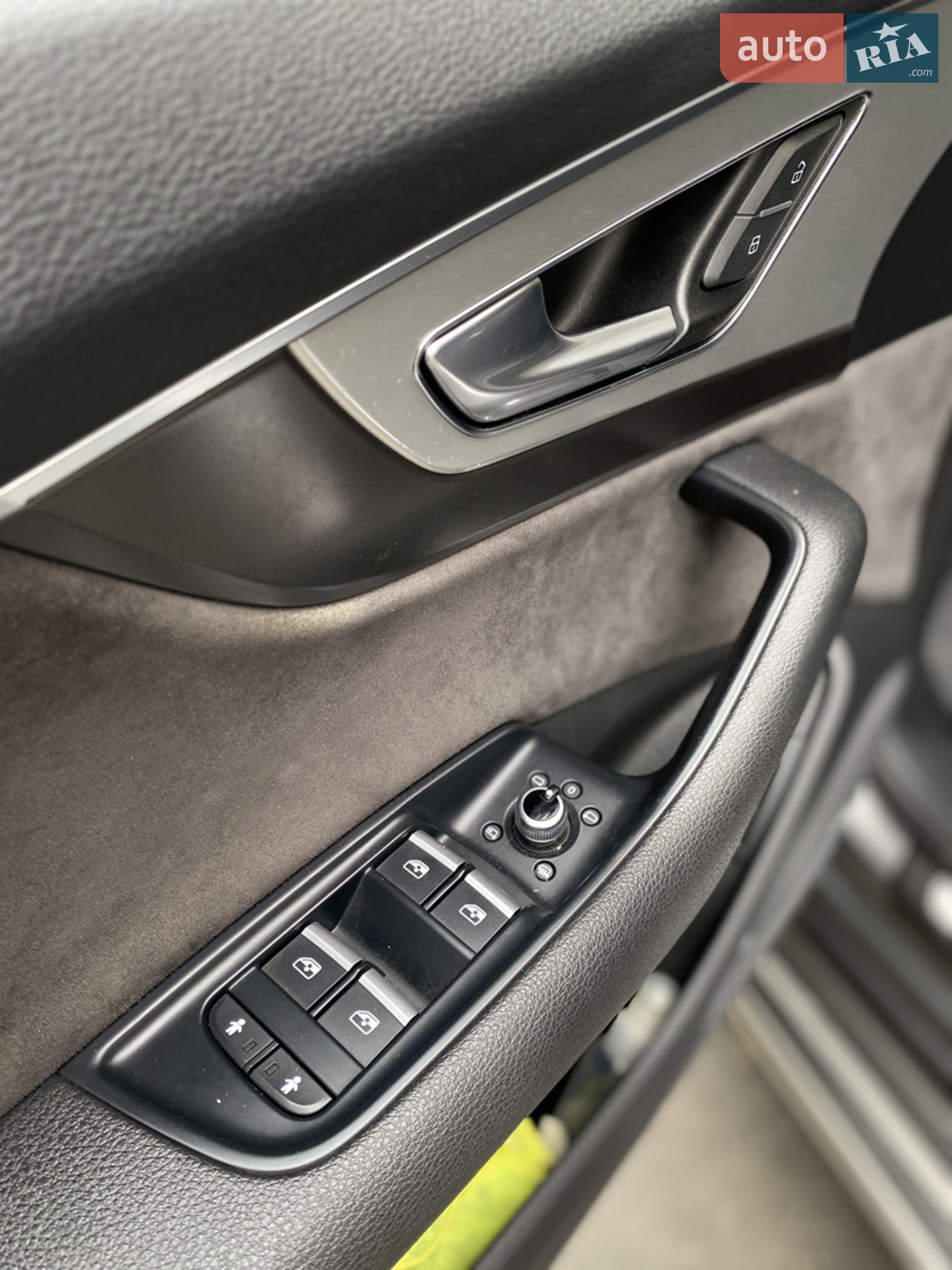 2016 Audi Q7 - мініатюра 19
