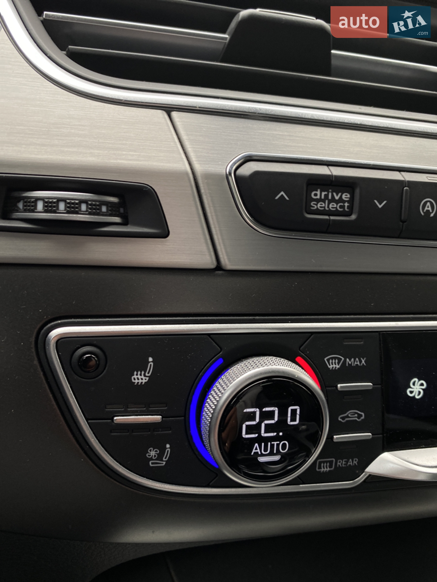 2016 Audi Q7 - мініатюра 27