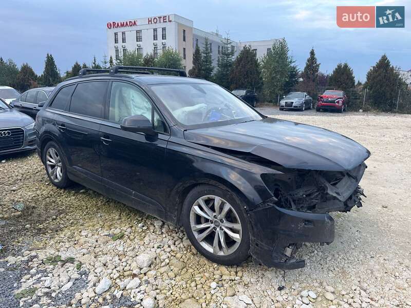 Внедорожник / Кроссовер Audi Q7 2016 в Львове фото 3 Внедорожник / Кроссовер Audi Q7 2016 в Львове