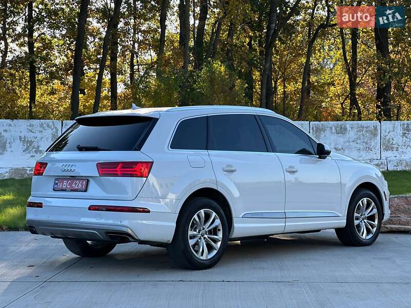 Внедорожник / Кроссовер Audi Q7 2017 в Луцке фото 6 Внедорожник / Кроссовер Audi Q7 2017 в Луцке