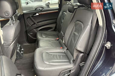 Позашляховик / Кросовер Audi Q7 2010 в  фото 20 Позашляховик / Кросовер Audi Q7 2010 в