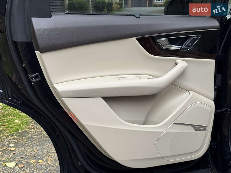 Внедорожник / Кроссовер Audi Q7 2017 в Киеве фото 18 Внедорожник / Кроссовер Audi Q7 2017 в Киеве