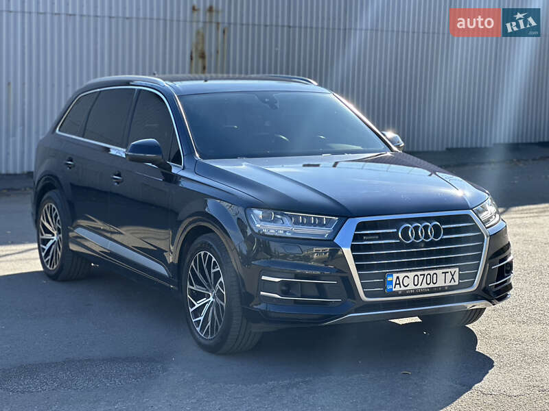 Позашляховик / Кросовер Audi Q7 2016 в Львові фото 4 Позашляховик / Кросовер Audi Q7 2016 в Львові
