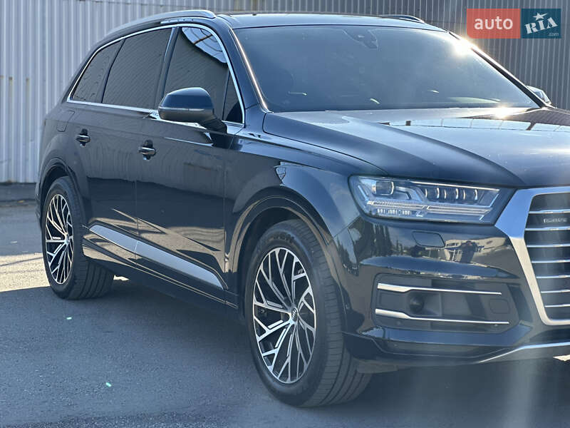 Позашляховик / Кросовер Audi Q7 2016 в Львові фото 11 Позашляховик / Кросовер Audi Q7 2016 в Львові