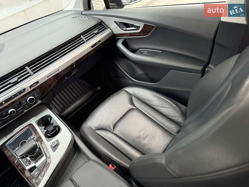 Позашляховик / Кросовер Audi Q7 2019 в Білій Церкві фото 43 Позашляховик / Кросовер Audi Q7 2019 в Білій Церкві