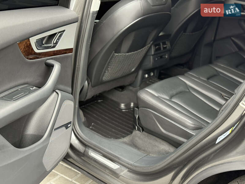 Позашляховик / Кросовер Audi Q7 2019 в Білій Церкві фото 48 Позашляховик / Кросовер Audi Q7 2019 в Білій Церкві
