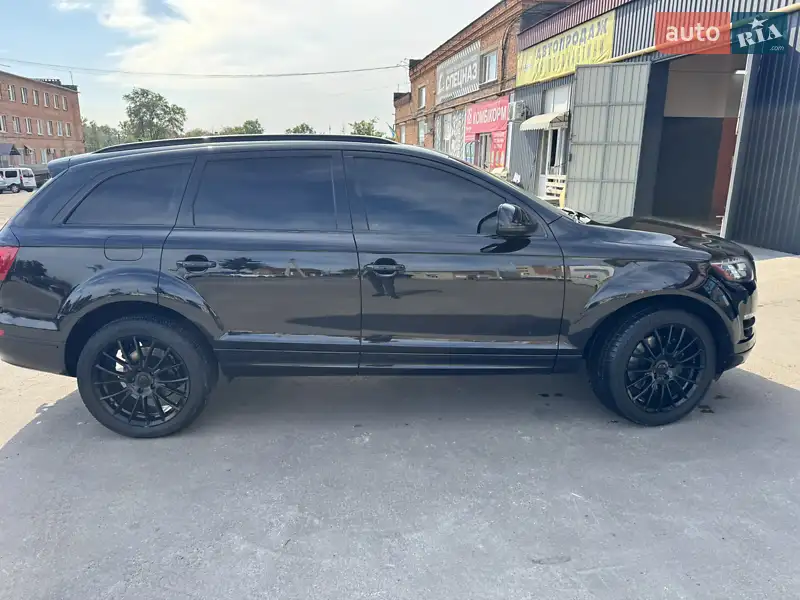 Audi Q7