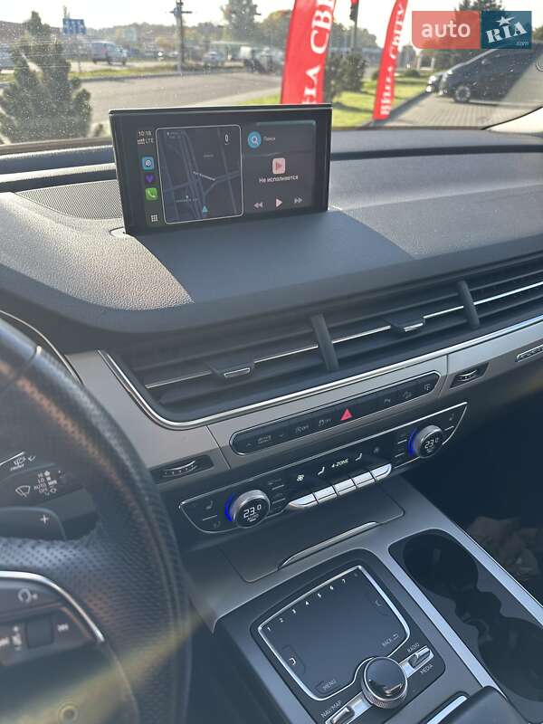 Внедорожник / Кроссовер Audi Q7 2017 в Днепре