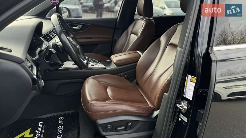 Позашляховик / Кросовер Audi Q7 2017 в Києві фото 18 Позашляховик / Кросовер Audi Q7 2017 в Києві