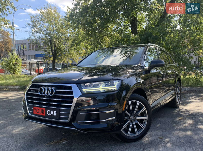 Внедорожник / Кроссовер Audi Q7 2016 в Киеве