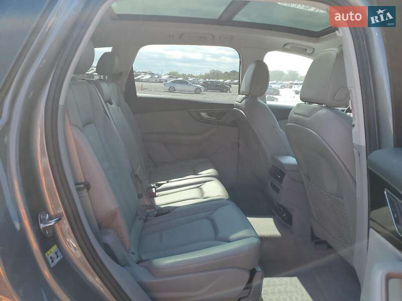 Позашляховик / Кросовер Audi Q7 2017 в Львові фото 10 Позашляховик / Кросовер Audi Q7 2017 в Львові