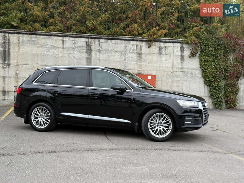 Позашляховик / Кросовер Audi Q7 2015 в Рівному фото 7 Позашляховик / Кросовер Audi Q7 2015 в Рівному