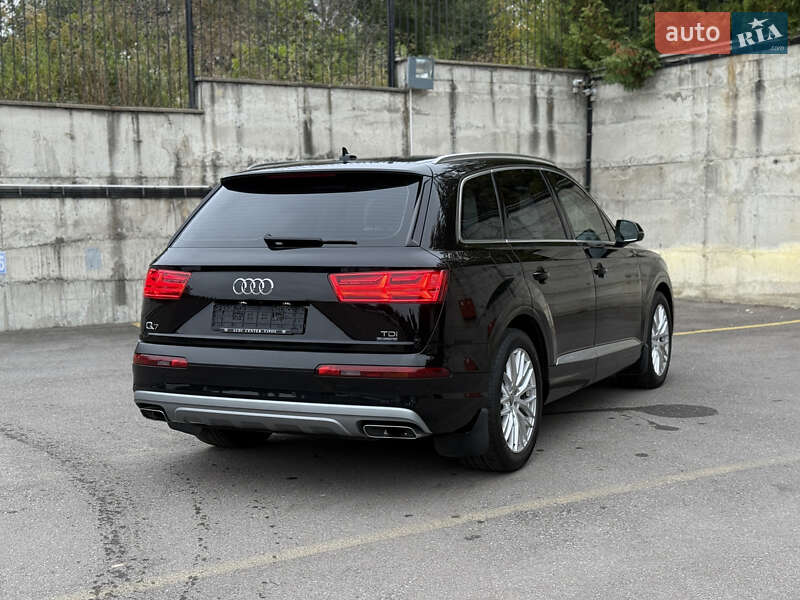 Позашляховик / Кросовер Audi Q7 2015 в Рівному фото 20 Позашляховик / Кросовер Audi Q7 2015 в Рівному