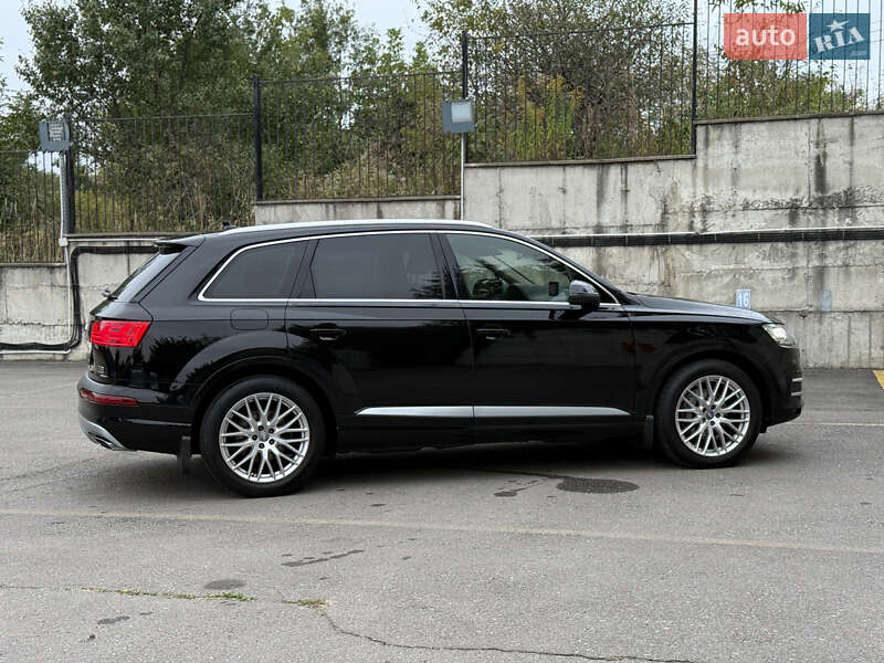 Позашляховик / Кросовер Audi Q7 2015 в Рівному фото 23 Позашляховик / Кросовер Audi Q7 2015 в Рівному