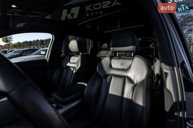 Позашляховик / Кросовер Audi Q7 2020 в Львові